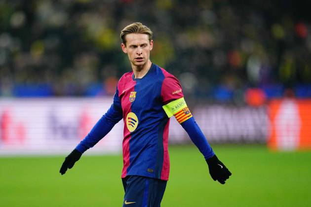 Barcelona Gần Chốt Hợp Đồng Mới Với Frenkie De Jong, Củng Cố Lực Lượng Và Tài Chính